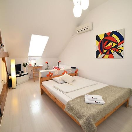 Studio Apartment White Zágráb Kültér fotó