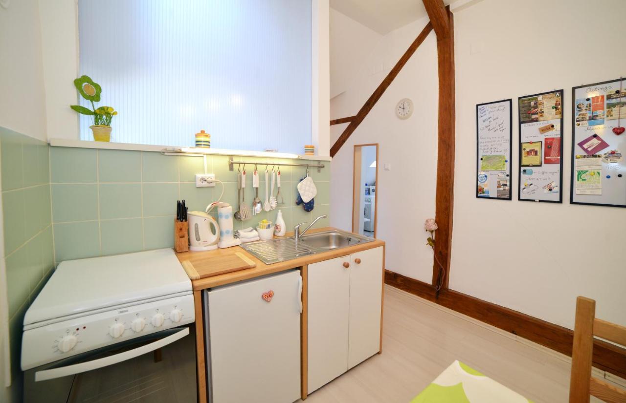 Studio Apartment White Zágráb Kültér fotó